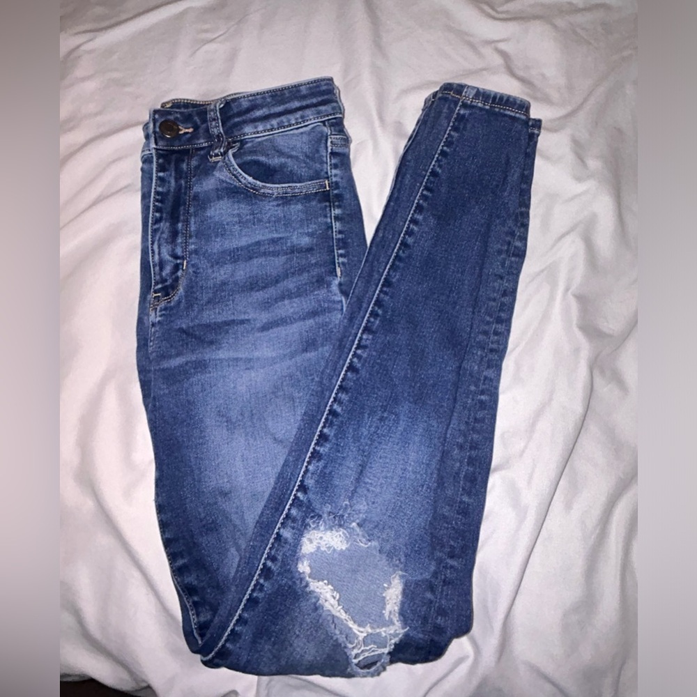 American Eagle Size 4 Skinny Jeans!